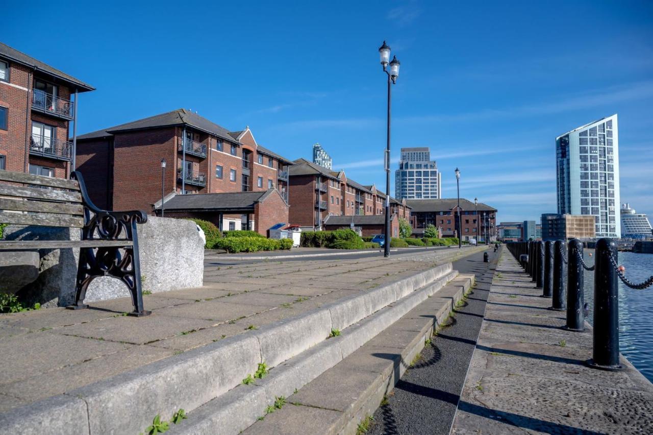 Waterloo Quay Apartment Private Parking Liverpool Luaran gambar